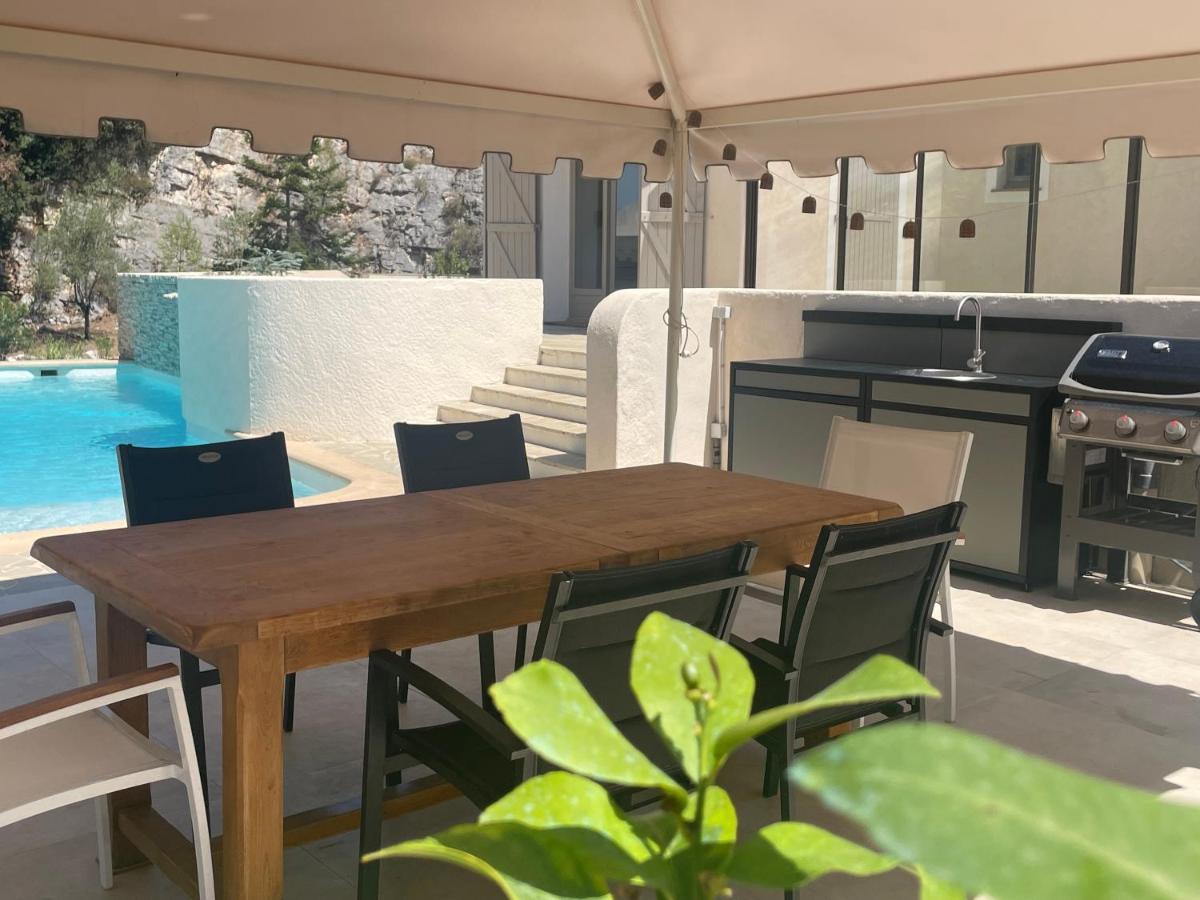La Villa Des Carriers- Maison Avec Piscine Proche Mer Roquefort-les-Pins Esterno foto