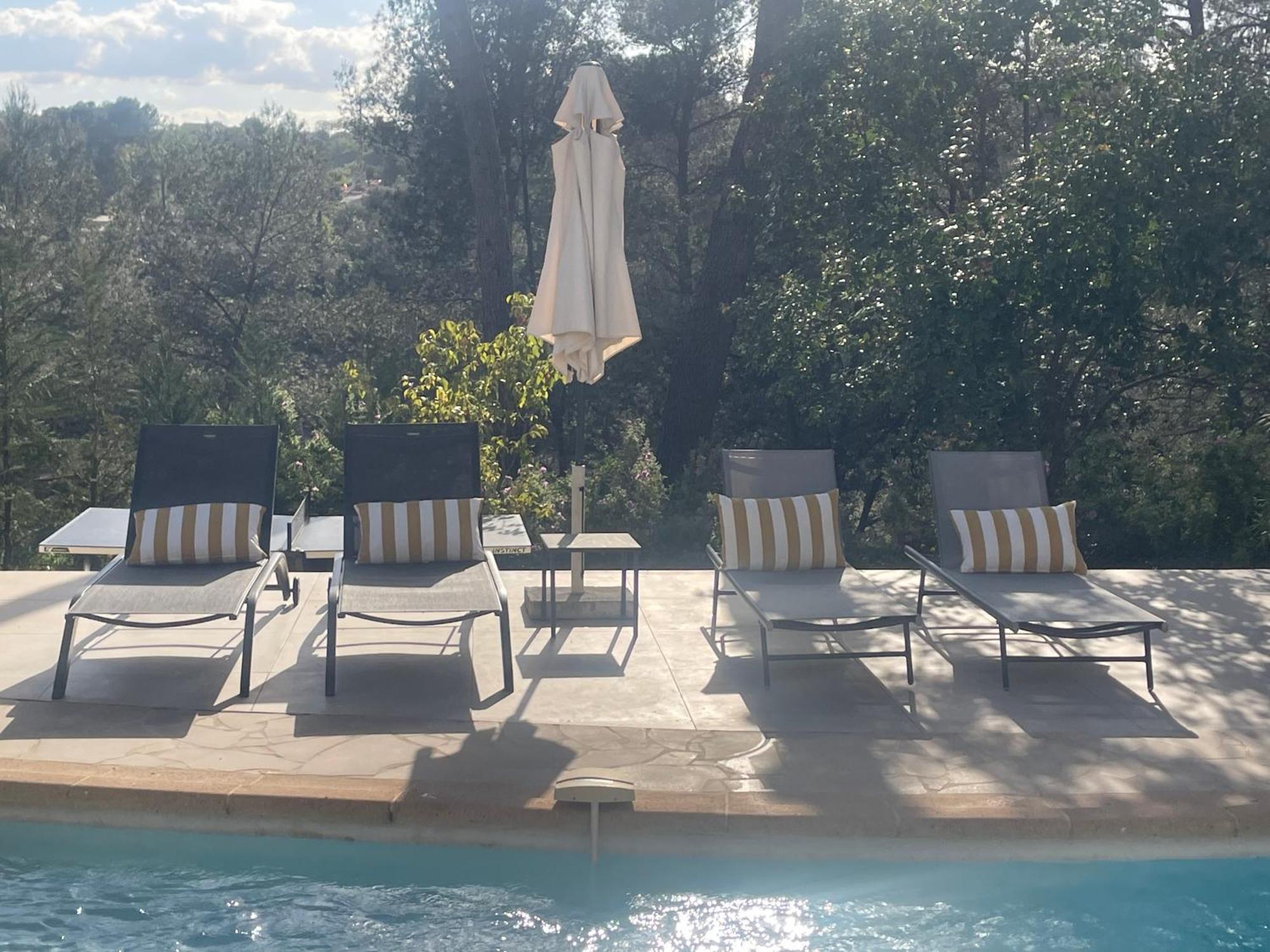 La Villa Des Carriers- Maison Avec Piscine Proche Mer Roquefort-les-Pins Esterno foto