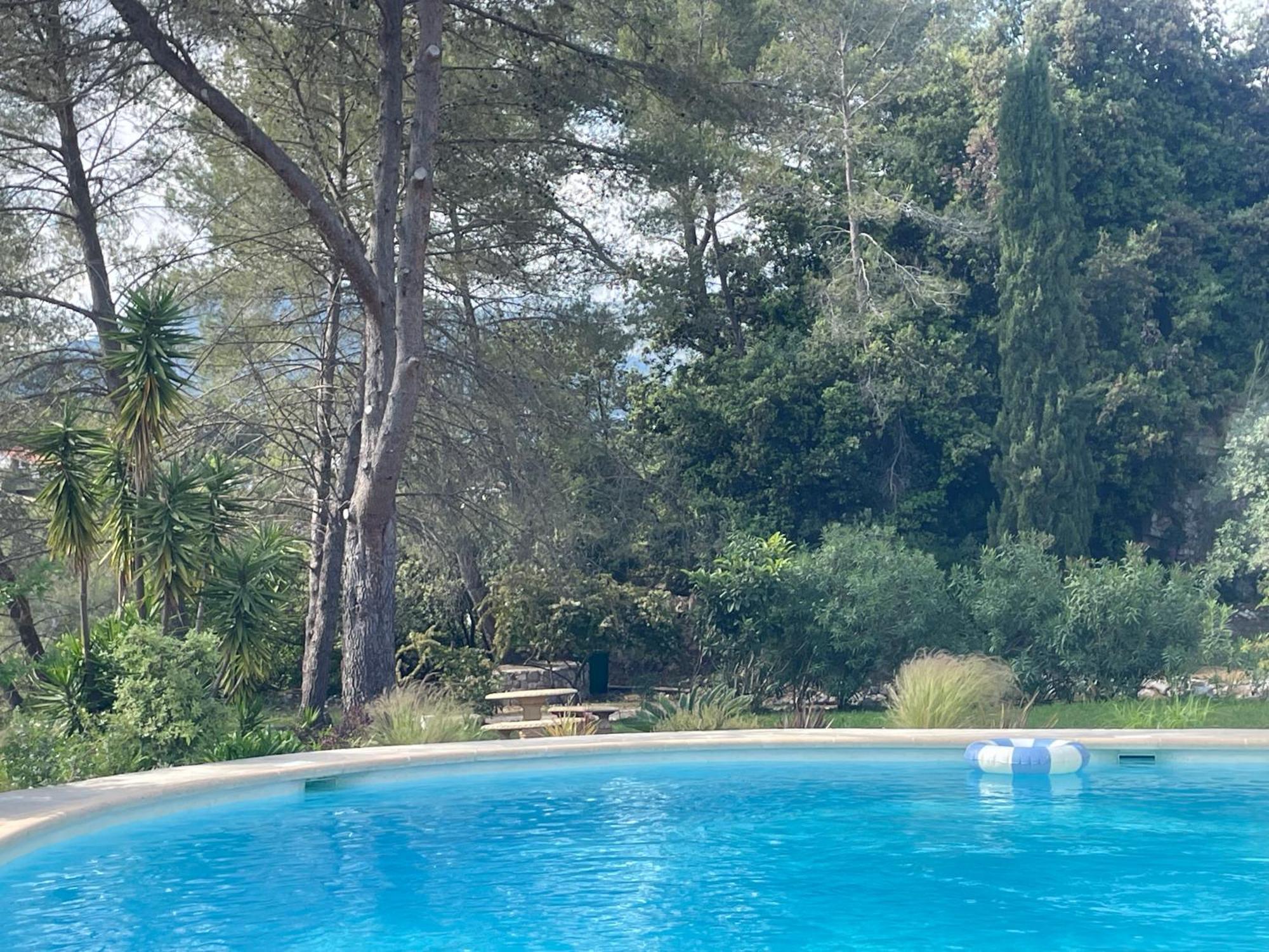 La Villa Des Carriers- Maison Avec Piscine Proche Mer Roquefort-les-Pins Esterno foto